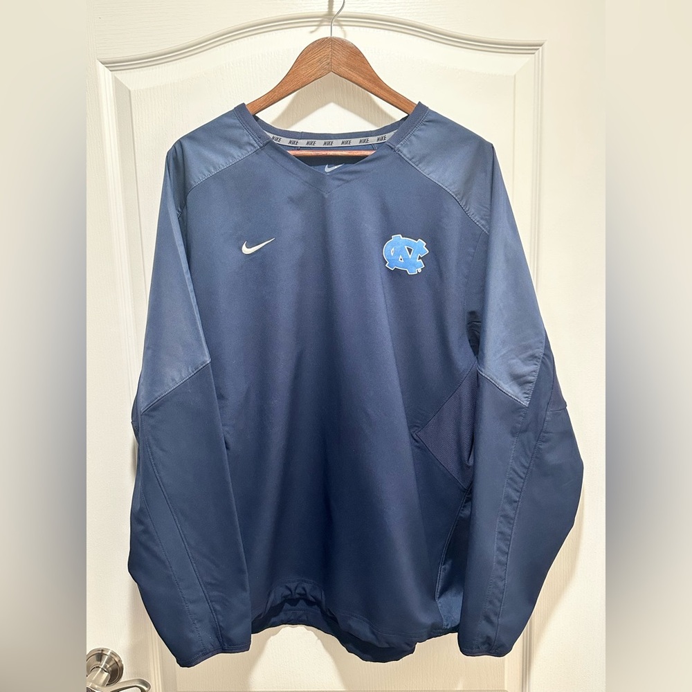 Nike North Carolina TarHeels Men’s Blue Windbreaker Pullover Jacket, Size Large